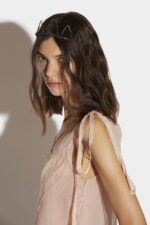Dsquared2 Iconic Asymmetrical Bow Top PALE - Image 5