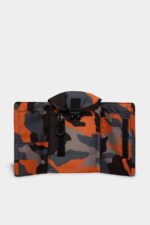 Dsquared2 Iconic Ceresio 9 Camo Travel Neck Wallet - Image 3