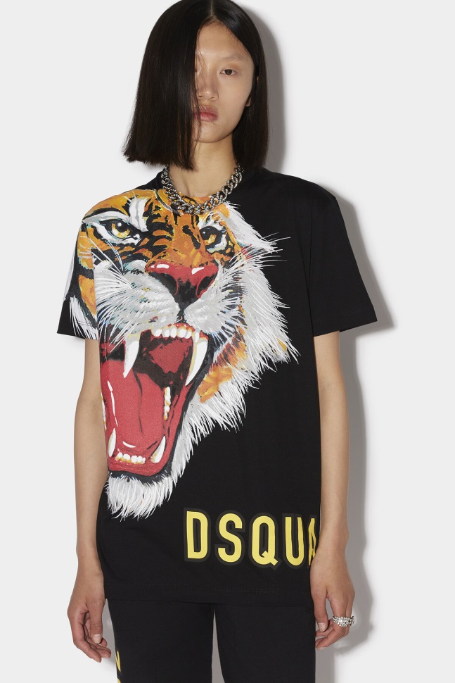 dsquared2_iconic_d2_tiger_t_shirt_d2_black.jpg Dsquared2 Iconic D2 Tiger T-Shirt D2 BLACK - Image 1