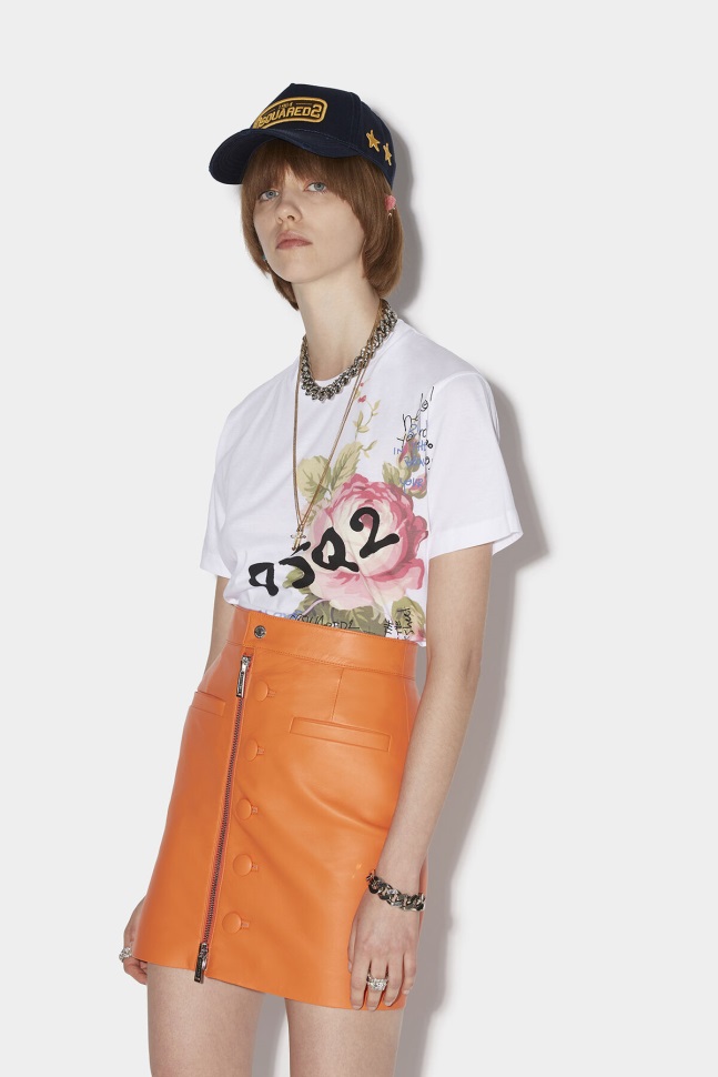 dsquared2_iconic_granny_bunch_t_shirt.jpg Dsquared2 Iconic Granny Bunch T-Shirt - Image 1
