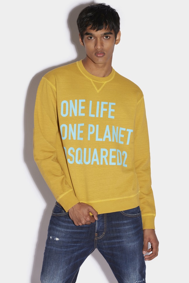 dsquared2_iconic_one_life_organic_cotton_cool_sweatshirt_brown.jpg Dsquared2 Iconic One Life Organic Cotton Cool Sweatshirt BROWN - Image 1